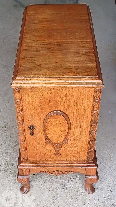 antique 6