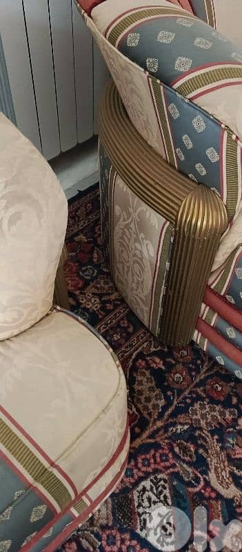 used living room as brand new 5