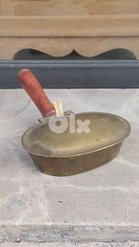 antique 0