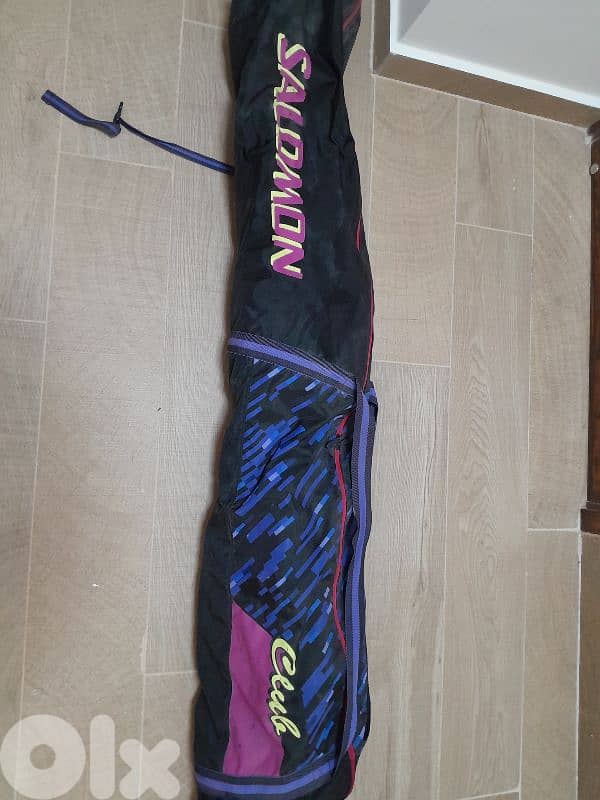 SALOMON EVOLUTION 8 + POLES + GLOVES + SALOMON CLUB CASE 2