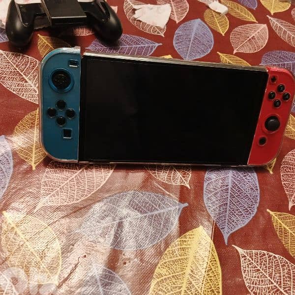 Nintendo switch OLED which all the accessories 12