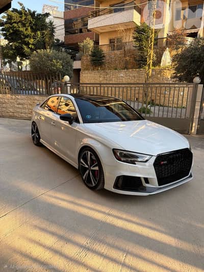Audi RS3 2018 Virtual Cockpit