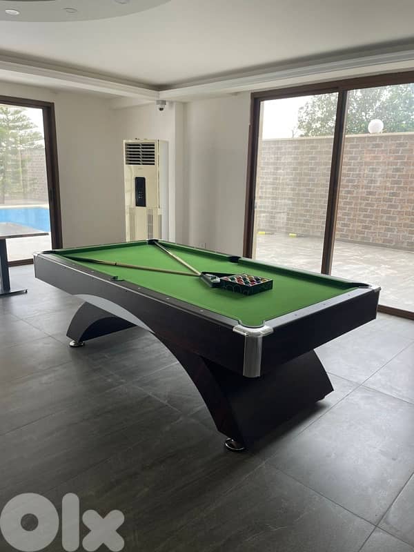 Billiard Pool Table 8ft blue on black MDF with accessories 0
