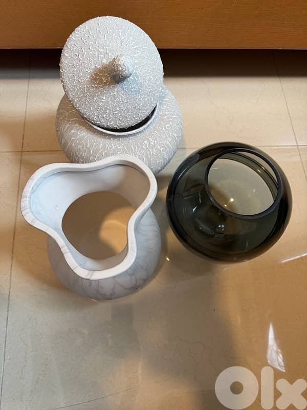 3 vases 2