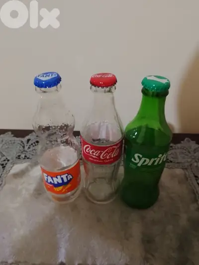 كولا قزز أنتيك للبيع مستعمل نضيف ثلاث السعر 15$
