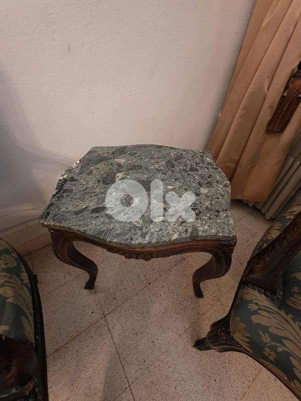 Salon for sales in excellent condition 4