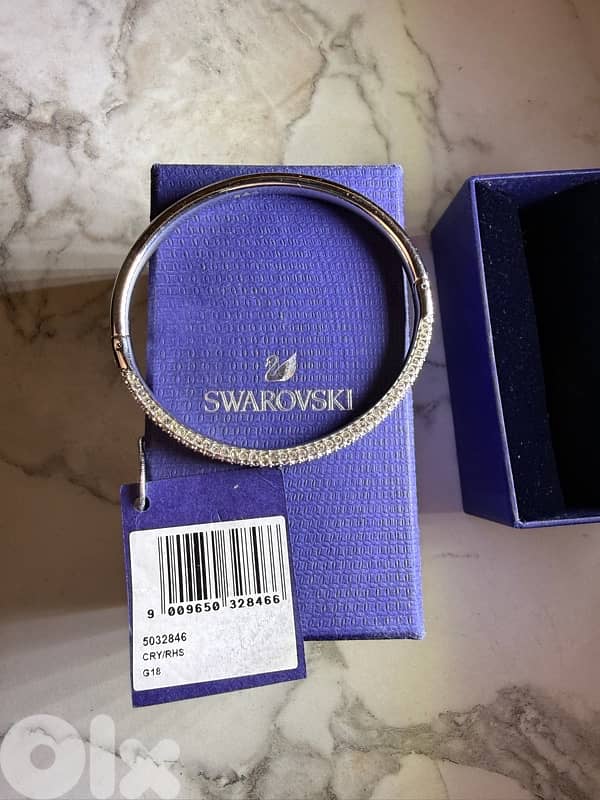 swarovski 3