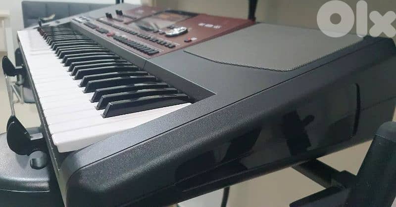 KORG Pa700 الأصلي 3