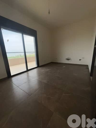 Apartment for sale in Halatشقة للبيع في حالات