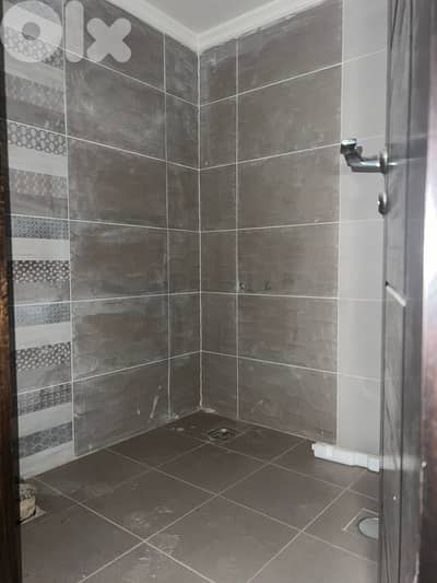 Apartment for sale in Halatشقة للبيع في حالات