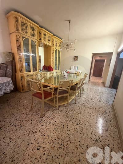 Spacious 268 sqm apartment in a prime location REF#MU134644