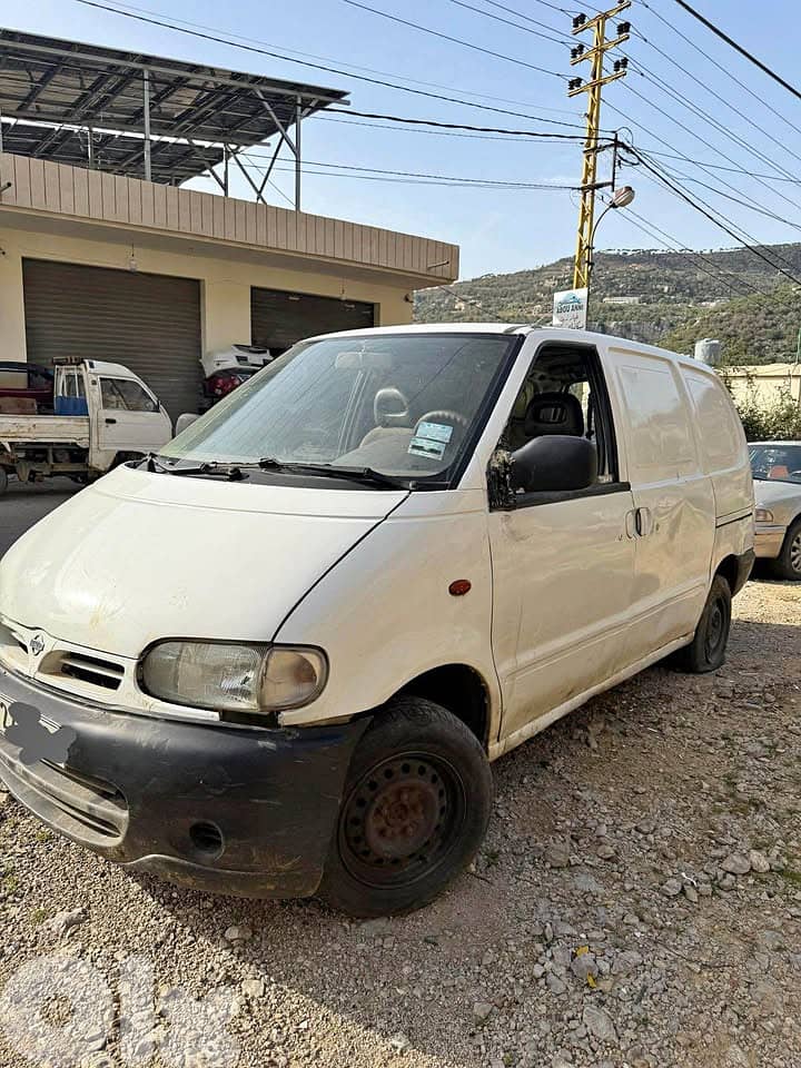 Nissan 2001 0
