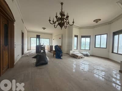 Apartment for Sale in Prime Koraytem Locationشقة للبيع في كوريتم