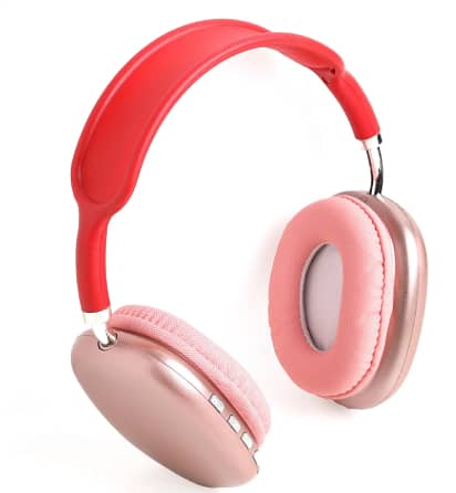 p9 pink headphones 0