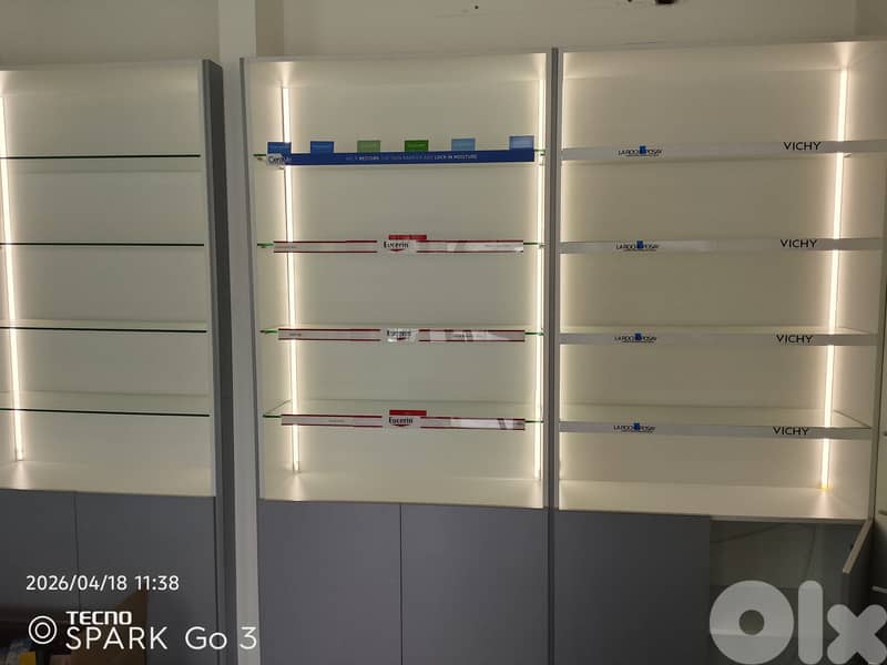 Pharmacy or shop displays 0