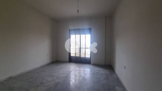GMC292MAN Apartment for sale in Cornet El Hamra - شقة للبيع