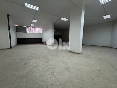AH-HKL-547 For Sale: Modern Open-Space Warehouse in Bouchrieh