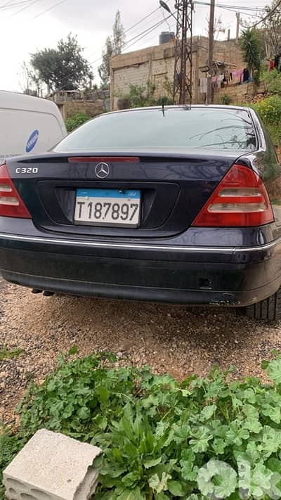 Mercedes-Benz C-Class 2001