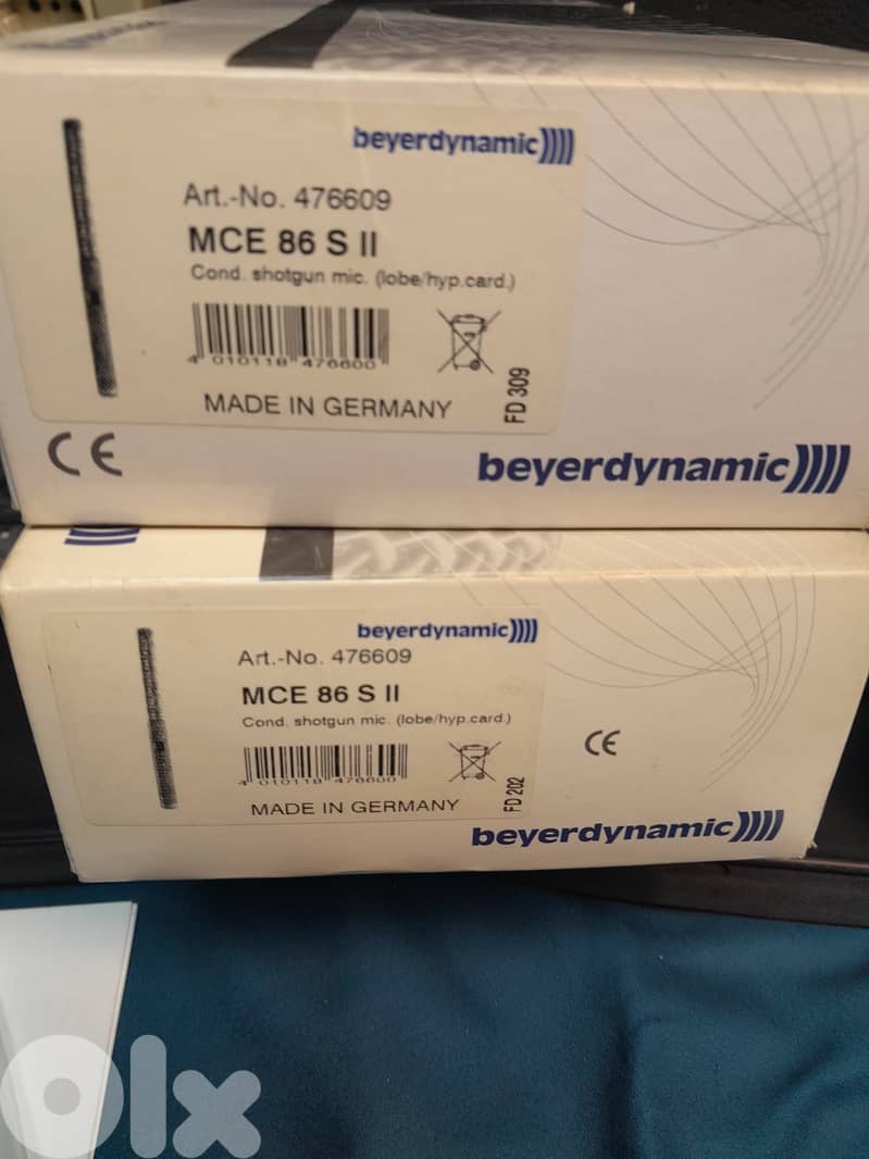 Beyerdynamic MCE86 SII shotgun Mic w/Sennheiser Stand & windshield Set 3