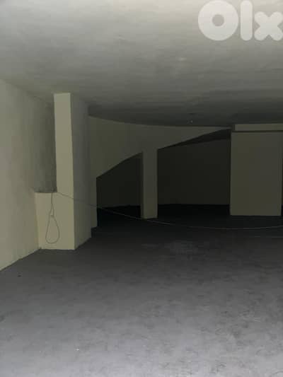 SPACIOUS WAREHOUSE FOR RENT IN MAR ELIAS PRIME | 450SQ | MARMA-126