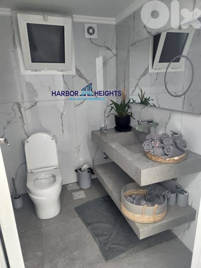 Shared office for Rent in Jal el Dib - مكتب مشترك للإيجار في جل الديب