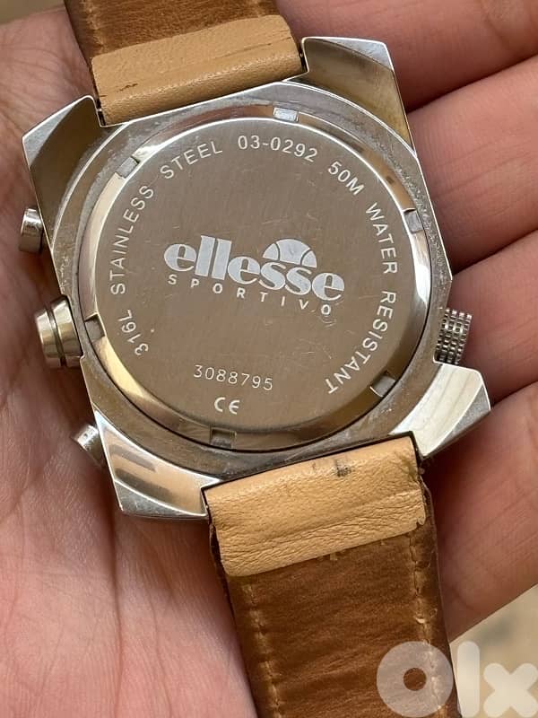 Ellesse Sportivo Chronograph-Cushion Case-Rotating Inner Bezel- Seiko 1