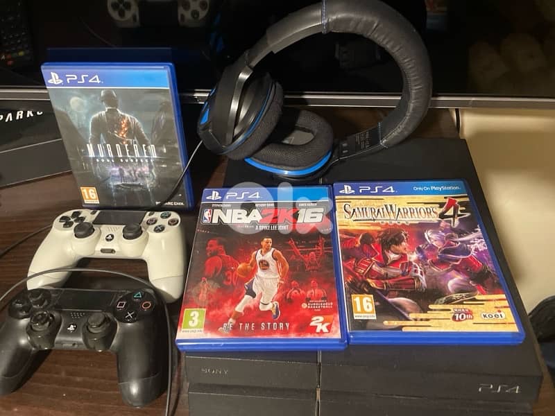 play station 4 for sale negotiable 1