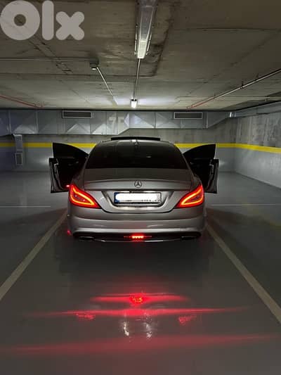 Mercedes-Benz CLS-Class 2012