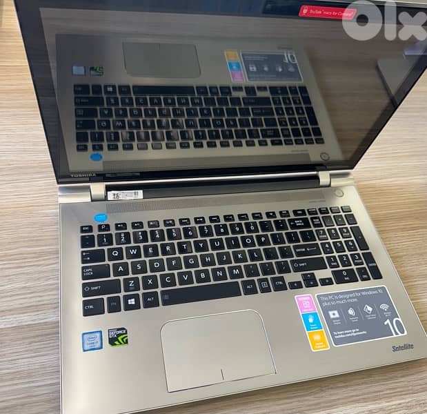 Toshiba Satellite 4