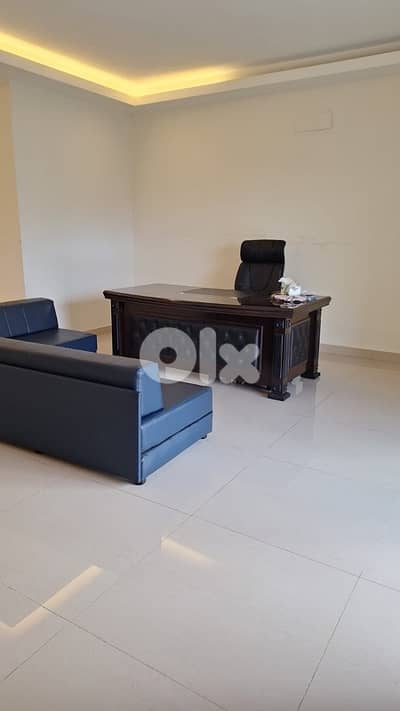 Spacious and bright apartment in a prime location of Mazraat Yachouh!