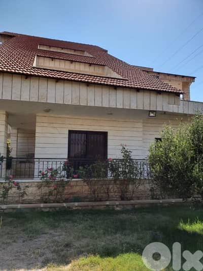 villa For sale in sawfar  فيلا للبيع في صوفر