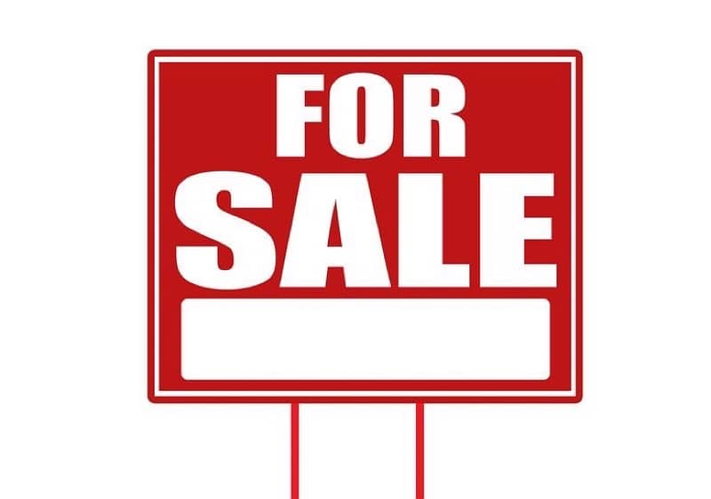 Shop for sale in Zalka  inside a center located on the highway. 0
