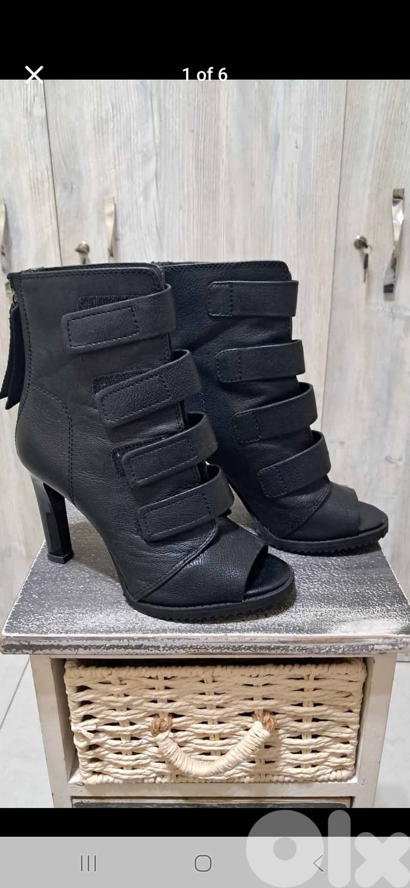 DKNY WOMAN HEELS SIZE 7 0