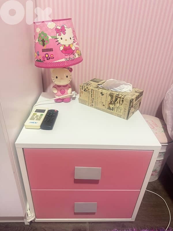 Pink girl bedroom 2