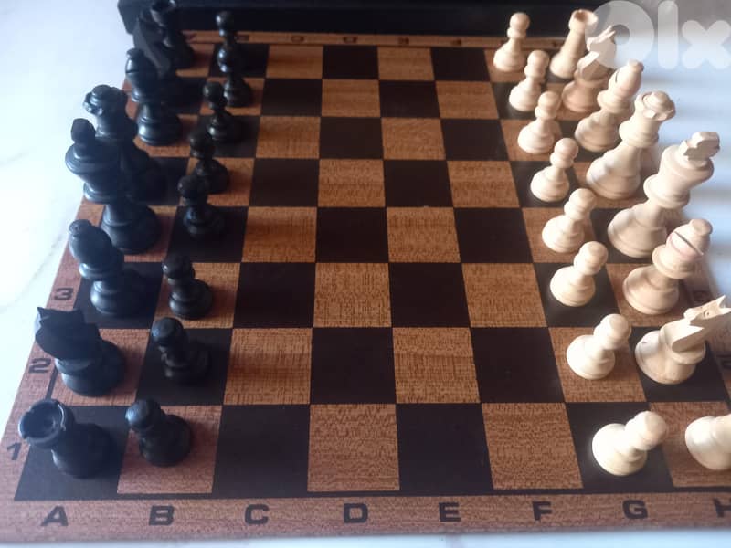 Jeu en échec en bois, Rachez Paris 0