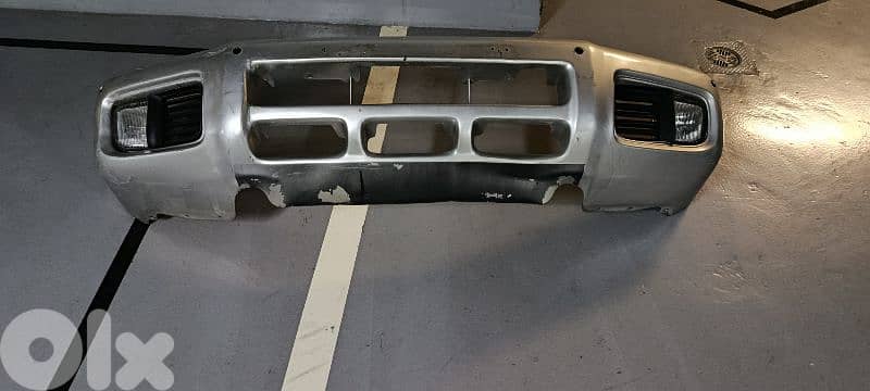 Pathfinder 2004 bumpers fenders 0