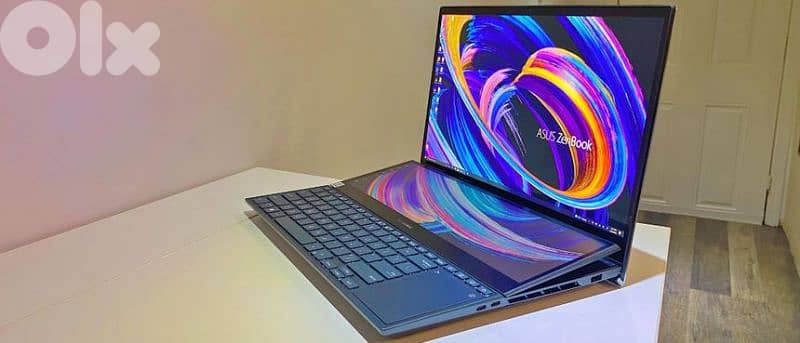 ASUS ZenBook Pro Duo 15 OLED (UX582HM) 1