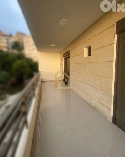 Apartment for sale in Ain El Rihaneh GH98 شقة  للبيع في عين الريحاني