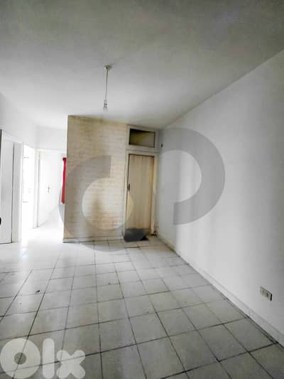 Prime Commercial Center , Office in Bouchrieh/بوشريه REF#EH135218