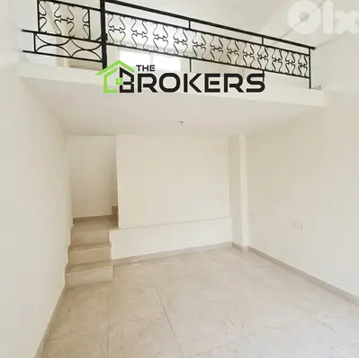 Shop for Rent in Monot محل للايجار في مونو
