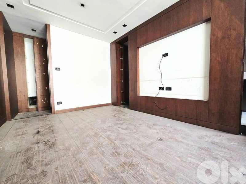 RAO26-5033 Office for Rent – Ras Beirut | 110m² 0