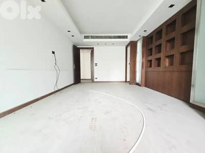 RAO26-5033 Office for Rent – Ras Beirut | 110m²