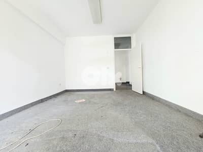 RAO26-5034 Office for Rent – Clemenceau | 90m²