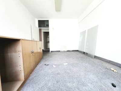 RAO26-5034 Office for Rent – Clemenceau | 90m²