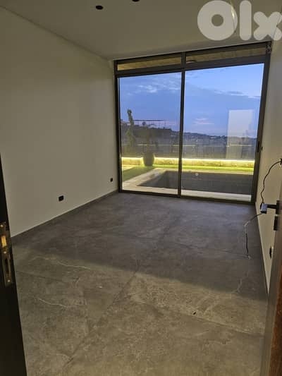 APARTMENT FOR SALE IN MANSOURIEH PRIME(250SQ)FULLY FURNISHED,(MOR-110)