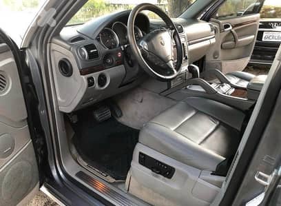 Porsche Cayenne 2005