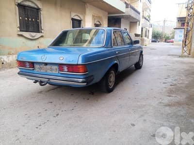 Mercedes-Benz 1981