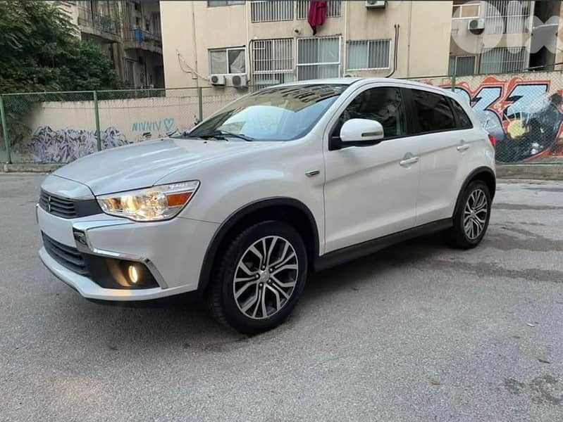 Mitsubishi Outlander 2017 0