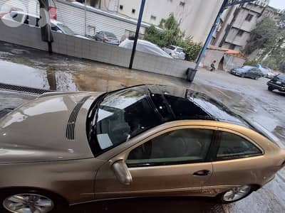 Mercedes-Benz C-Class 2003