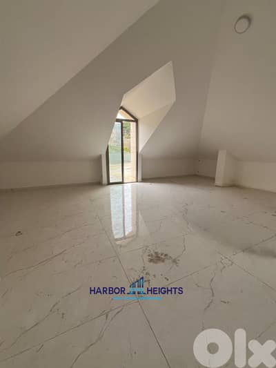 Duplex for Sale in Baabdat - دوبلكس للبيع في بعبدات